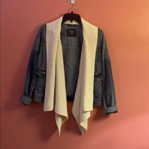 Abercrombie & Fitch Jean Jacket/Sweater Combo